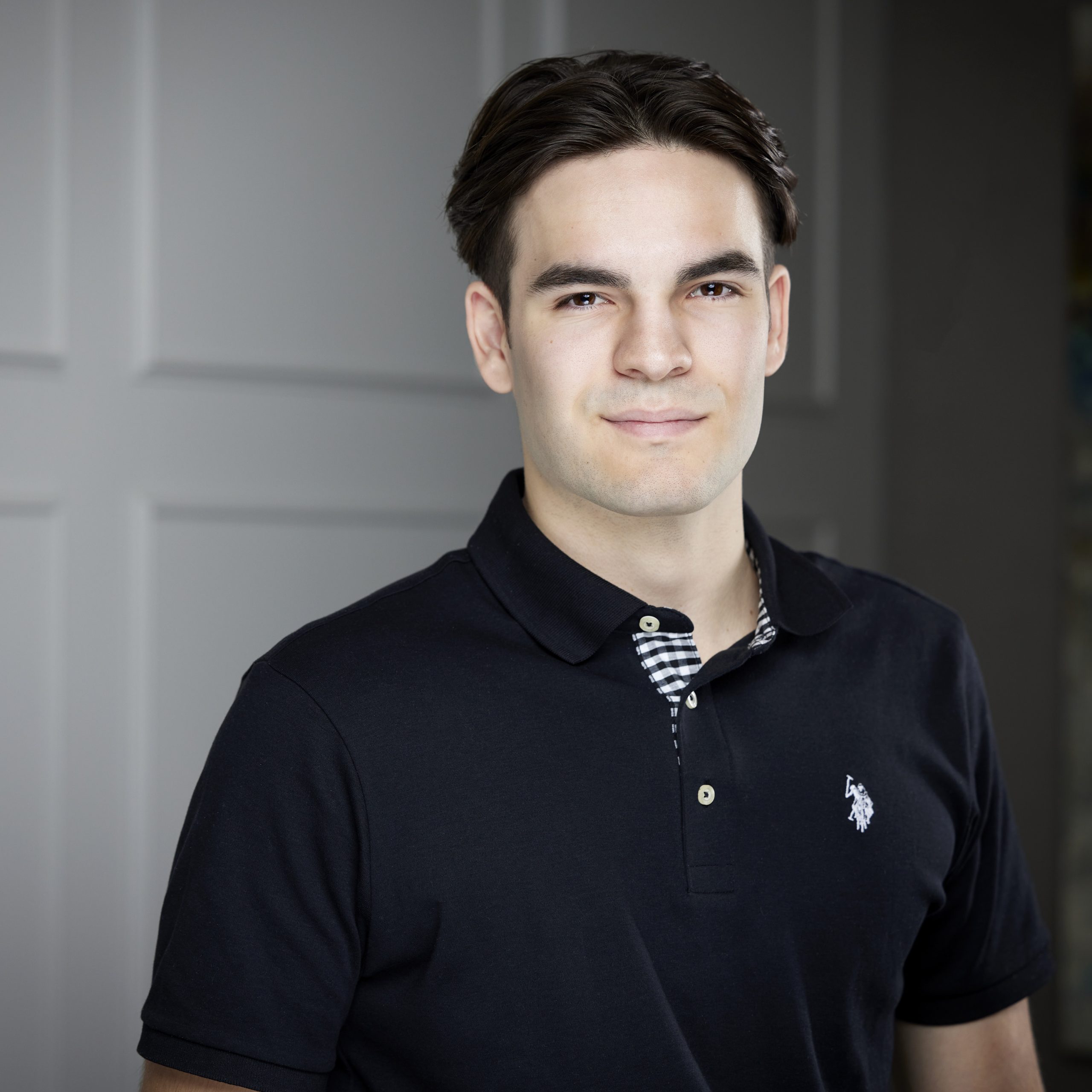 An image of Joshua Blouin in the St. Catharines office of DDL & Co.