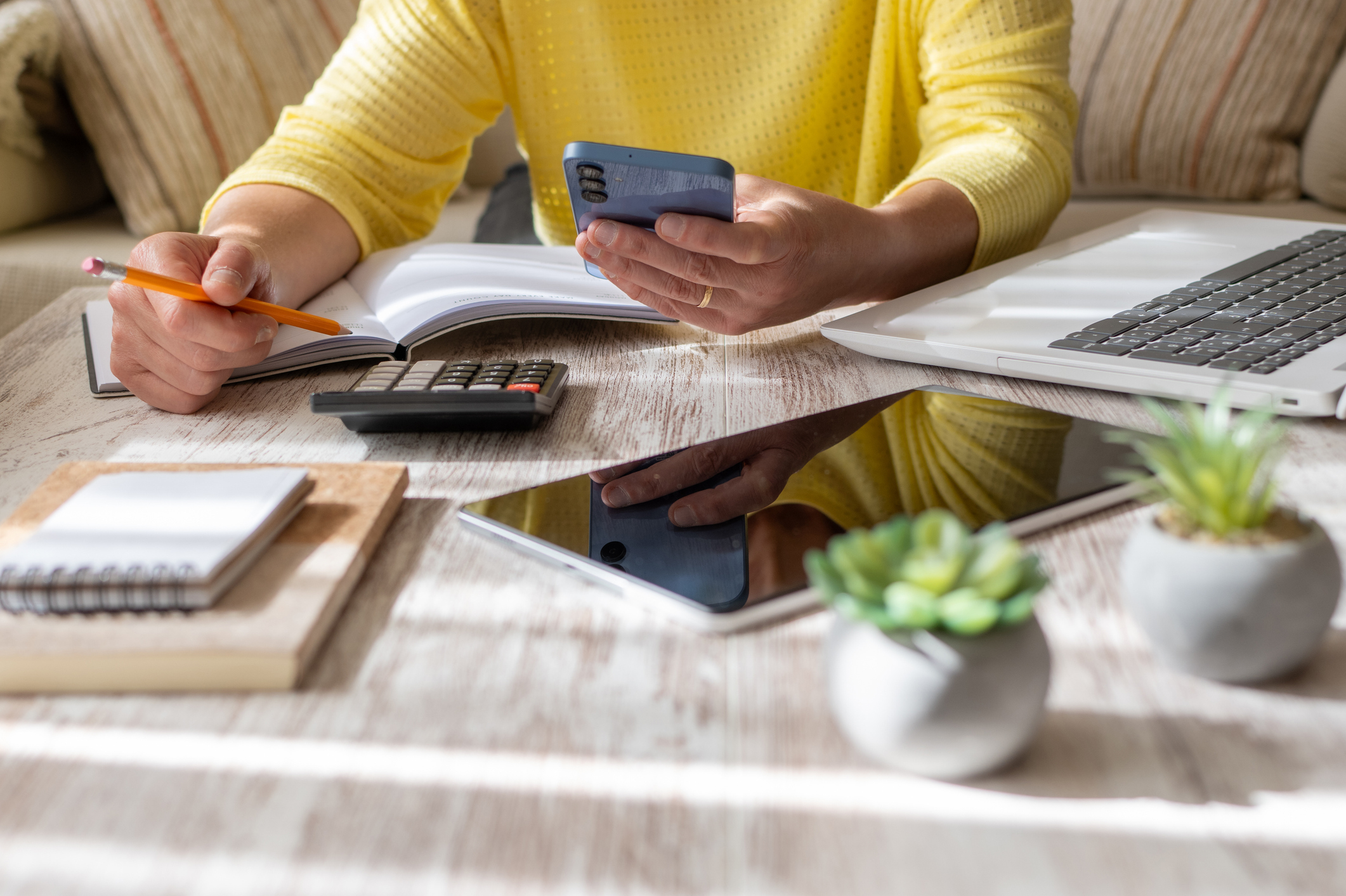 Why Most Canadians Pick the Wrong Investment Accounts